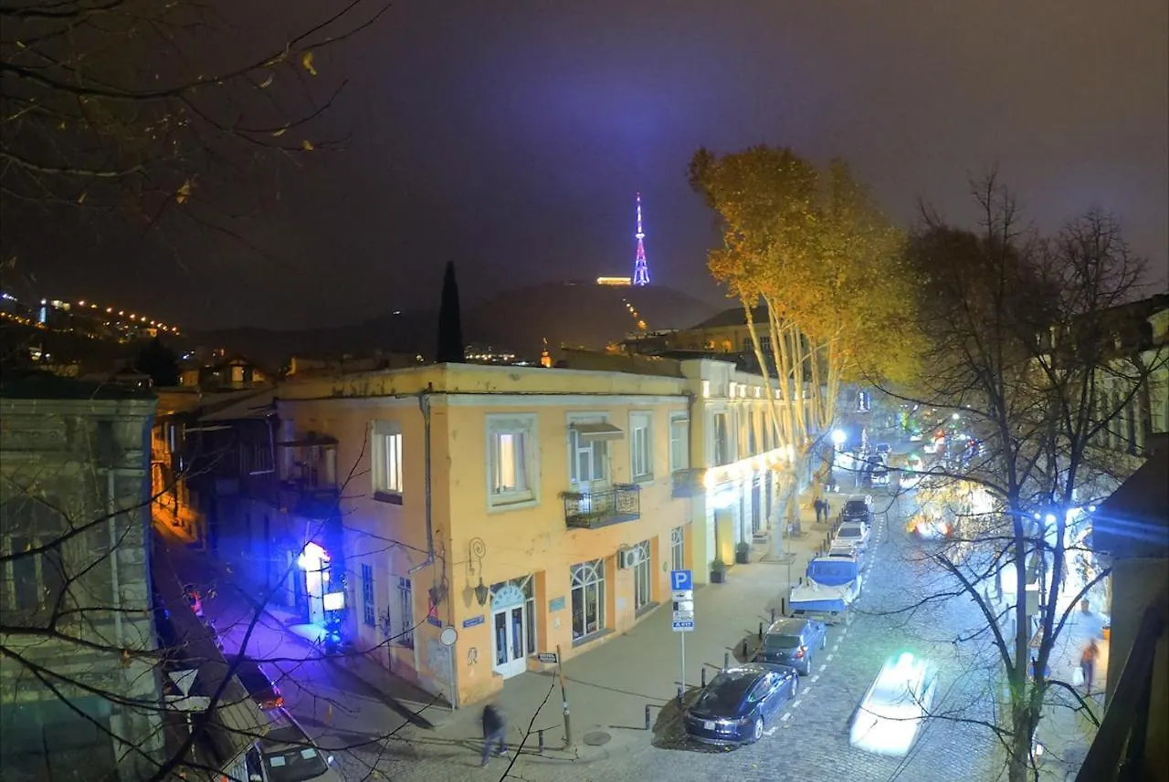 Hotel Cordata Tiflis 3*,